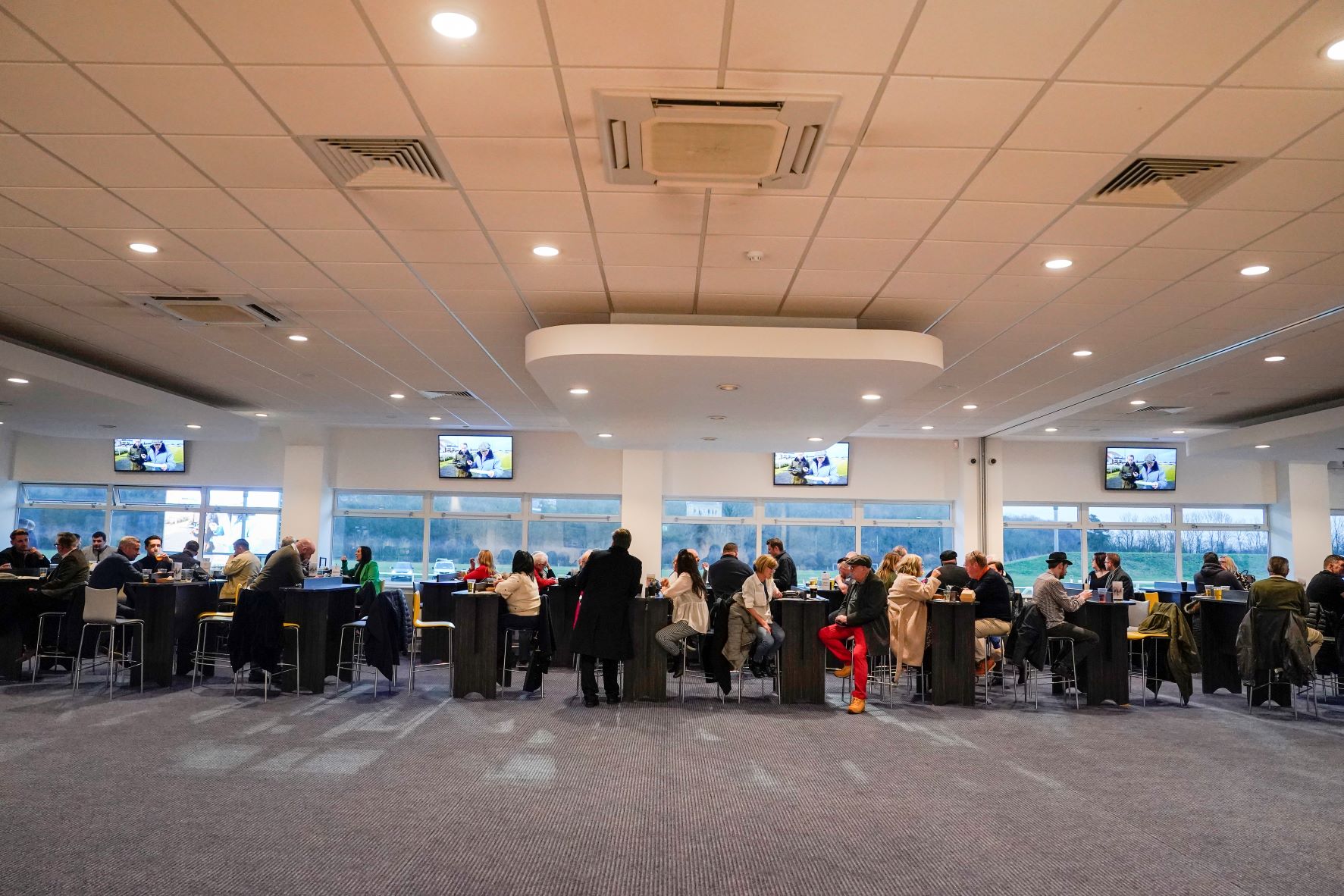 Race Day | Chelmsford City Racecourse